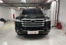 Nâng Cấp Độ Toyota Land Cruiser LC300 Trung Đông Chính Hãng – Màu Đen Sang Trọng 2025 Nâng Cấp Độ Toyota Land Cruiser LC300 Trung Đông Chính Hãng