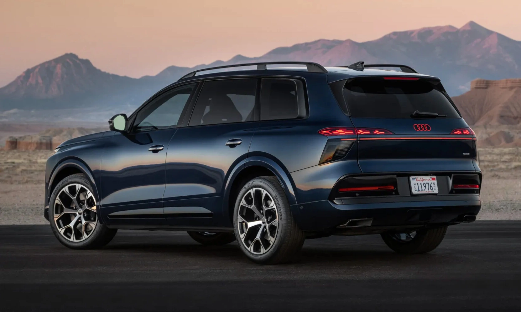 Audi Q9 ra mắt - SUV cỡ lớn đầu tiên của hãng Đức